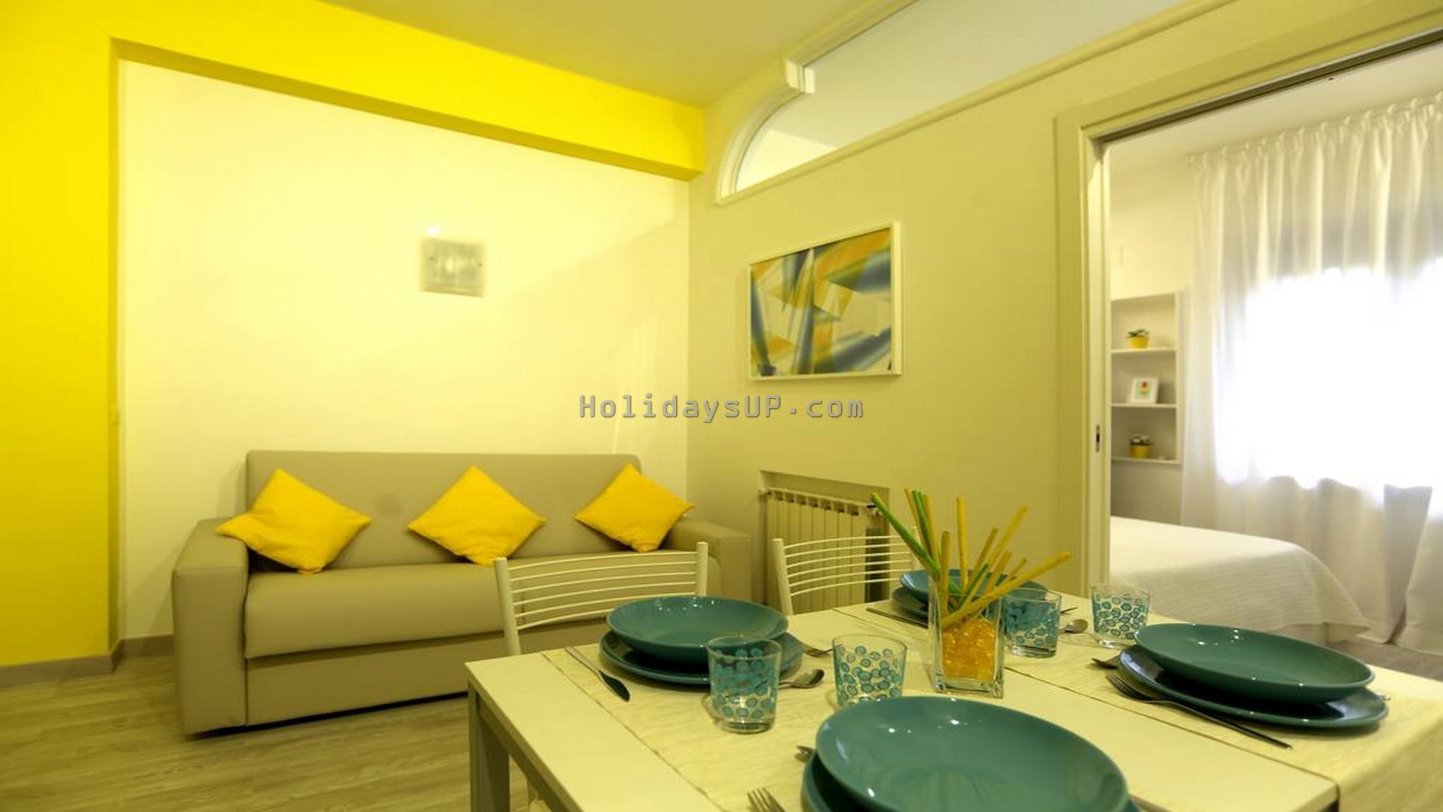 Living-dining area with double sofabed Mariandre B sorrentoapartment