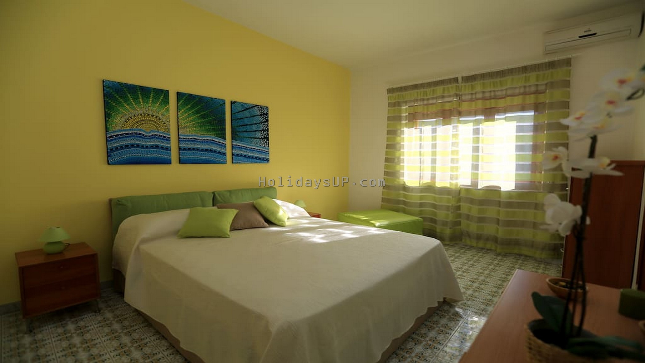 Double bedroom with air conditioned/heated at Casa Mariandre C