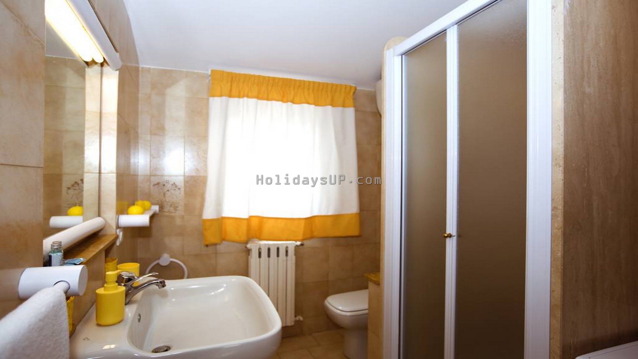 Bathroom with shower Casa Mariandre A villa/house located in Amalfi Coast