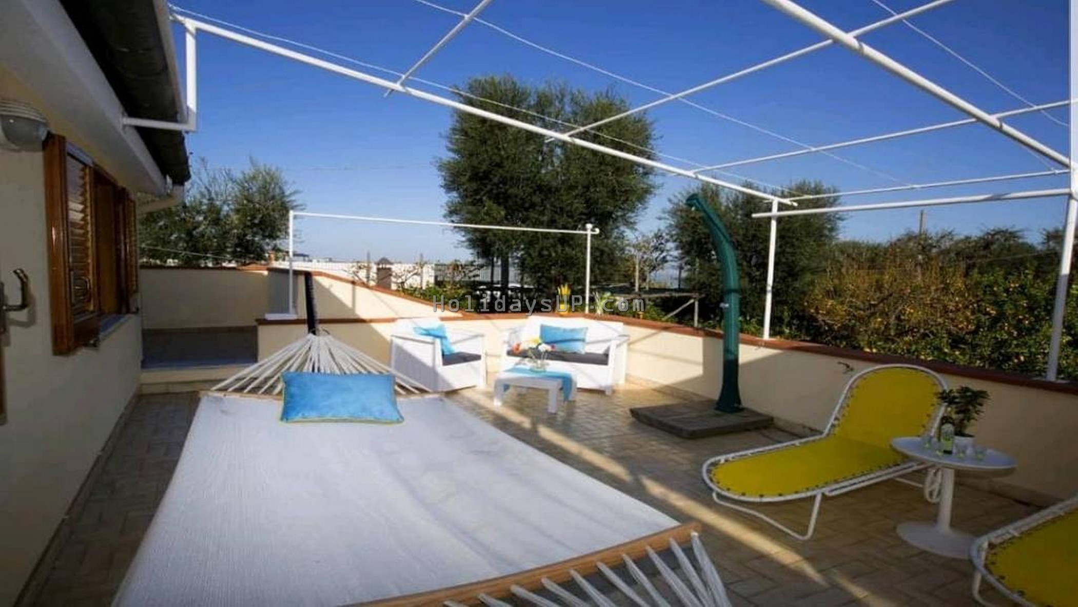 Large terrace/solarium and relax hammock point Casa Mariandre A